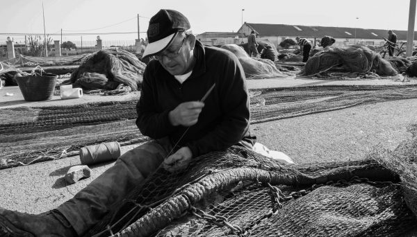 Slow Photography: The fishermen of Sanlúcar